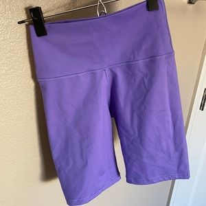 “Move” bike shorts